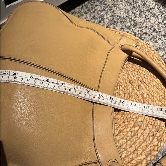 Cole Haan Classic Tan Shoulder Bag - Picture 4 of 8